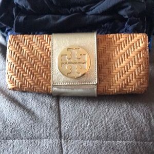 Tory  Burch straw clutch